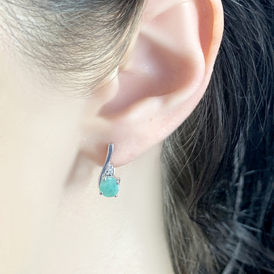 Серебряные серьги с изумрудом 0.964ct