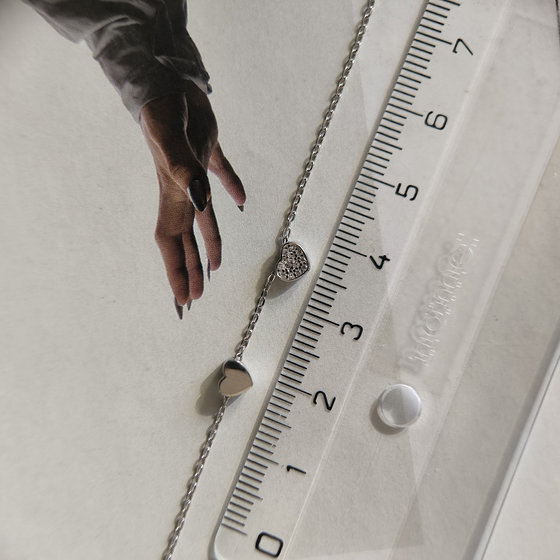 Серебряное колье с фианитами