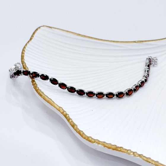 Серебряный браслет с гранатом 13.21ct