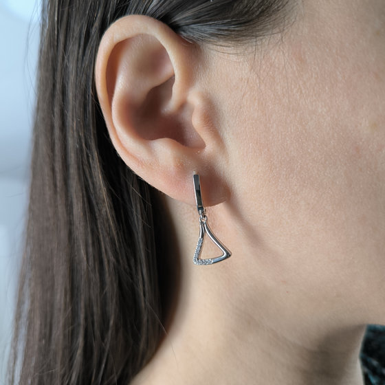 Серебряные серьги с фианитами 0.2ct