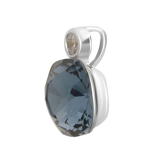 Серебряная подвеска с фианитами Серебряная подвеска с фианитами