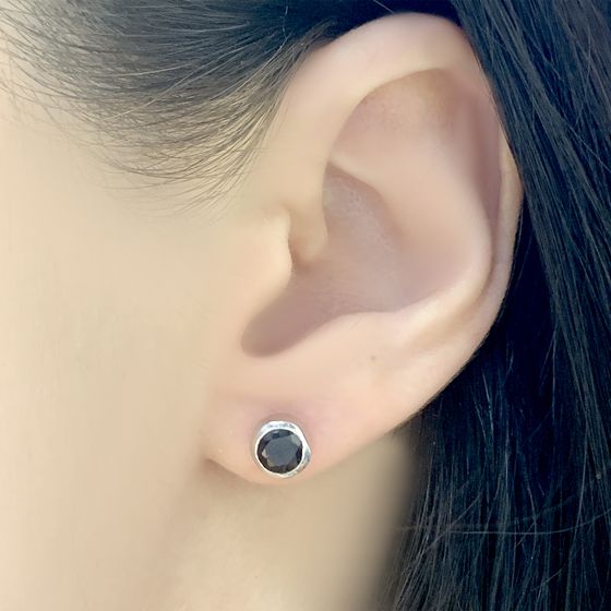Серебряные серьги с гранатом 1.143ct