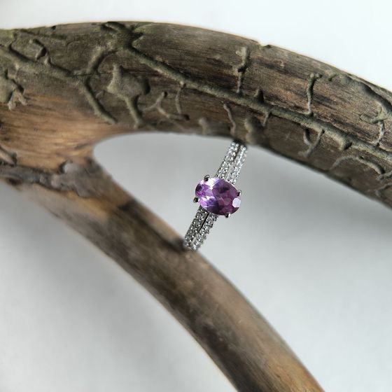 Серебряное кольцо с александритом 1.428ct