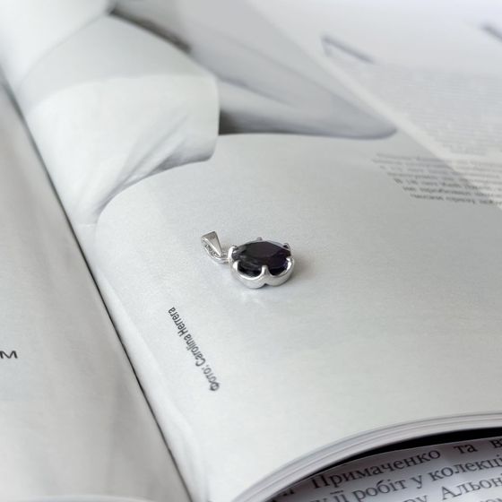 Серебряная подвеска с сапфиром 4.01ct