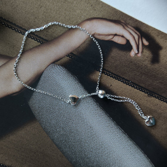 Серебряный браслет без камней