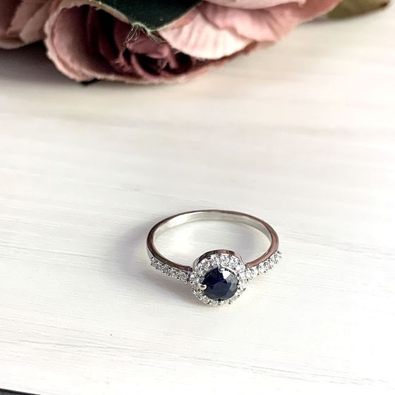 Серебряное кольцо с сапфиром 1.084ct