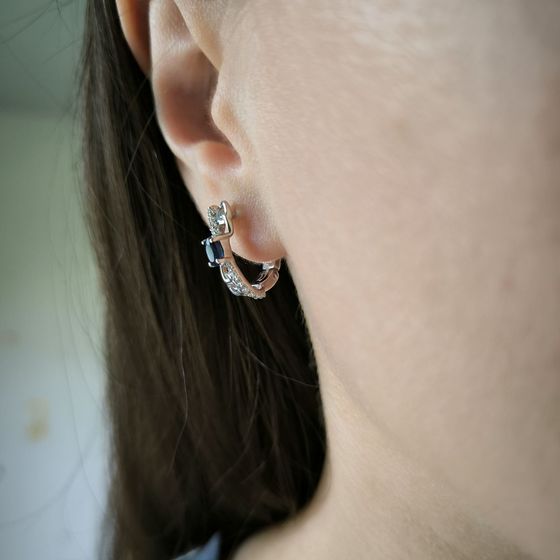 Серебряные серьги с сапфиром 1.072ct, фианитами