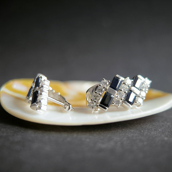 Серебряные серьги с сапфиром 6.05ct, фианитами