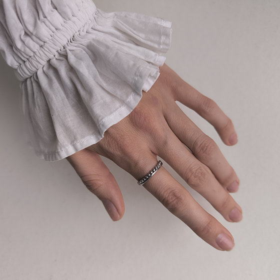 Серебряное кольцо без камней