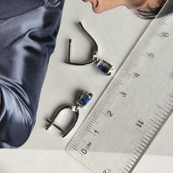 Серебряные серьги с сапфиром nano 1.033ct