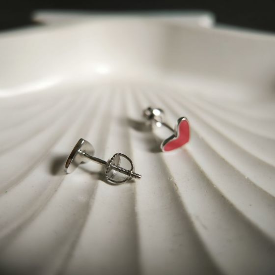 Серебряные серьги с емаллю