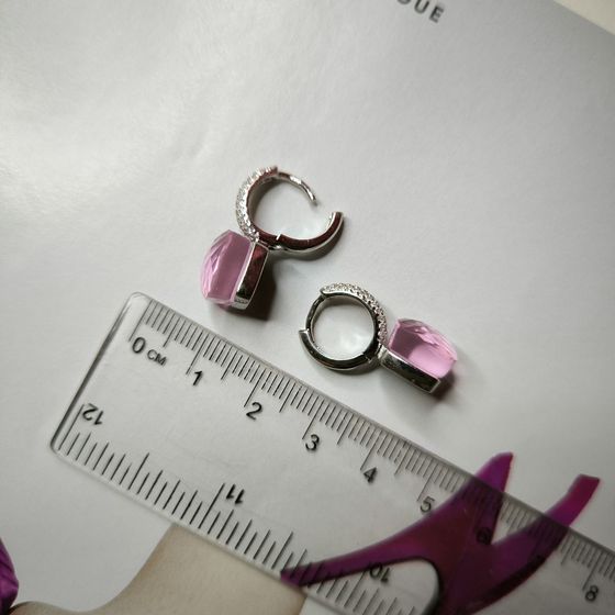 Серебряные серьги с фианитами