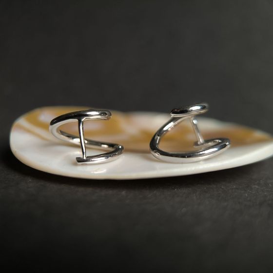 Серебряные серьги без камней