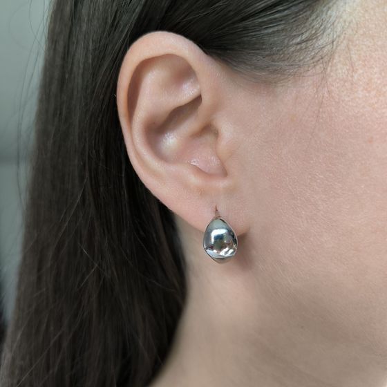 Серебряные серьги без камней Серебряные серьги без камней