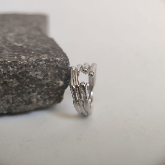 Серебряное кольцо без камней