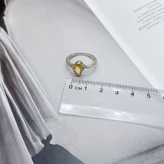 Серебряное кольцо с цитрином nano 0.958ct