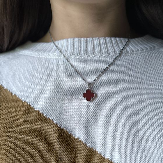 Серебряная подвеска с агатом