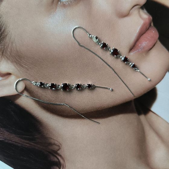 Серебряные серьги с гранатом 3.099ct