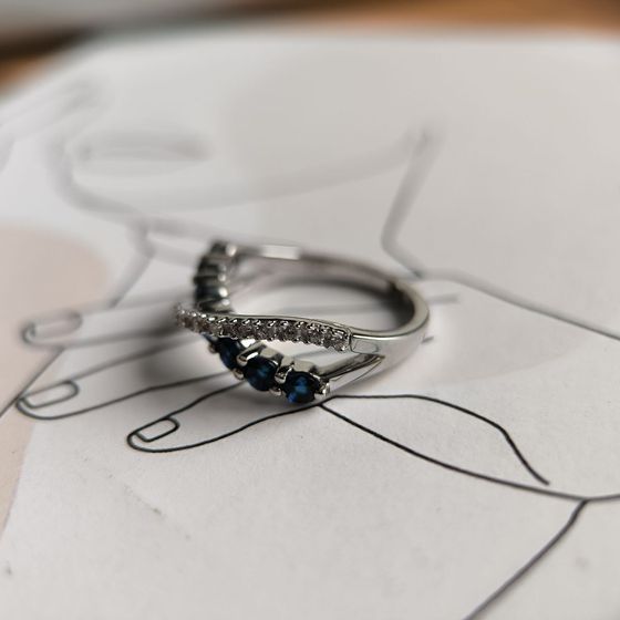 Серебряное кольцо с сапфиром nano 0.83ct