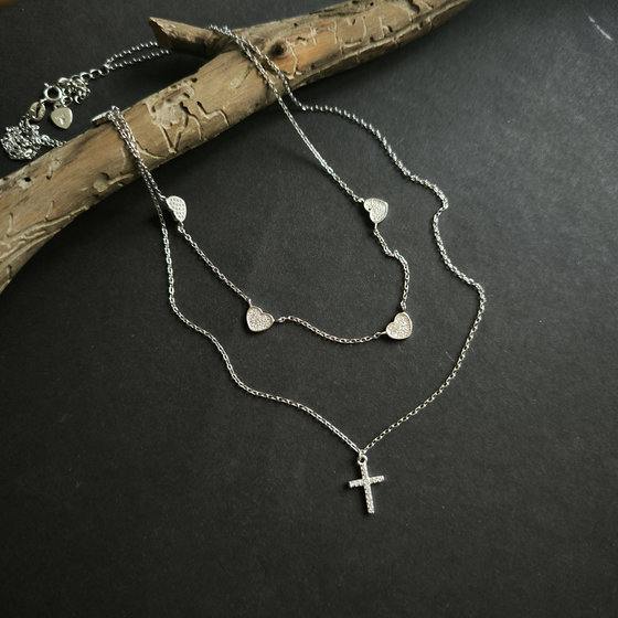 Серебряное колье с фианитами
