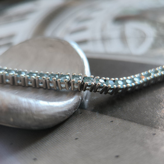 Серебряный браслет с топазом Лондон Блю 4.053ct