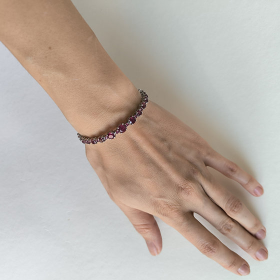 Серебряный браслет с рубином 10.845ct