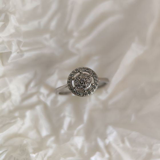 Серебряное кольцо с фианитами