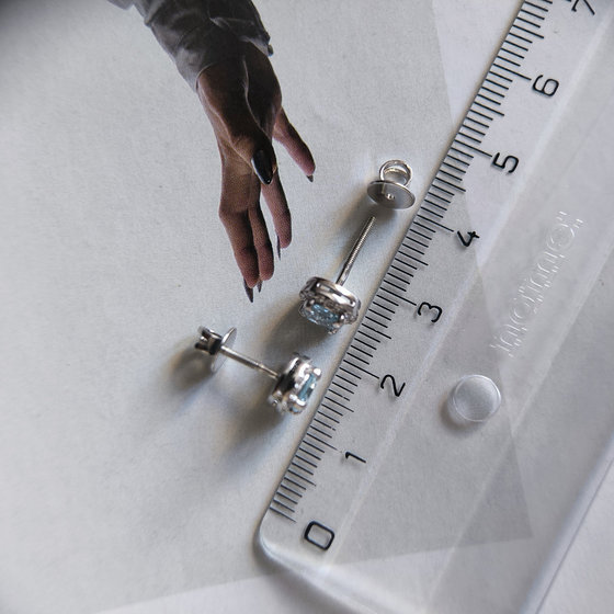 Серебряные серьги с топазом 1.608ct, фианитами