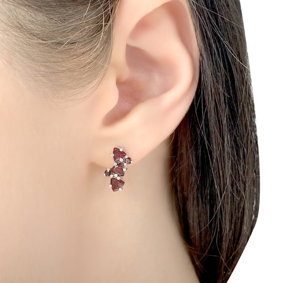 Серебряные серьги с гранатом 1.908ct