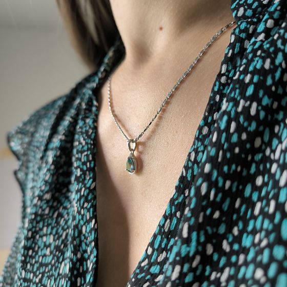 Серебряная подвеска с мистик топазом 0.555ct