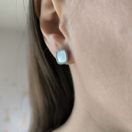 Серебряные серьги с перламутром