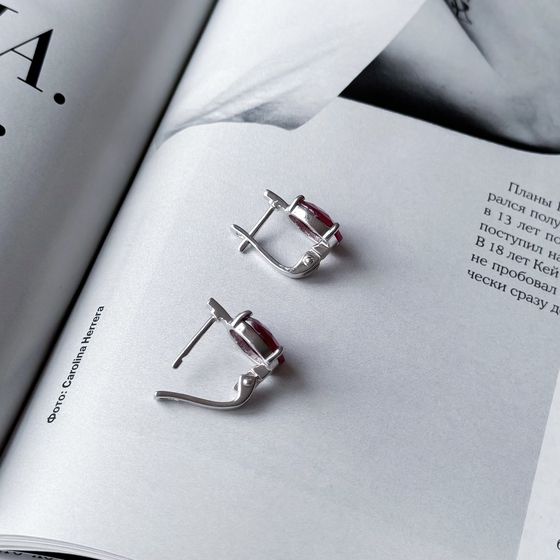 Серебряные серьги с рубином 6.488ct