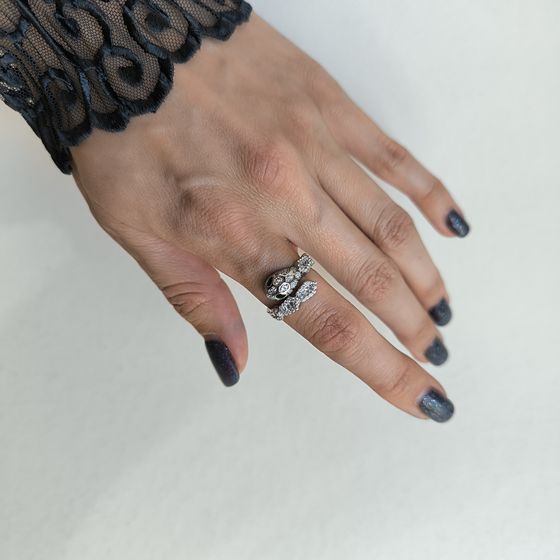 Серебряное кольцо с фианитами