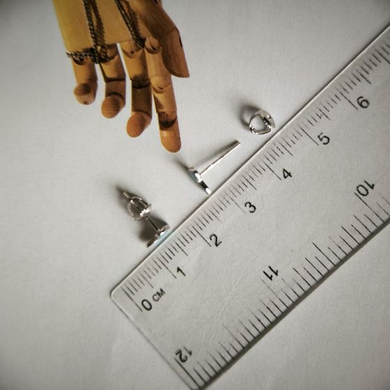 Серебряные серьги с емаллю Серебряные серьги с емаллю