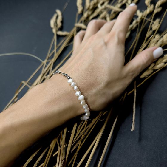 Серебряный браслет с жемчугом барочным