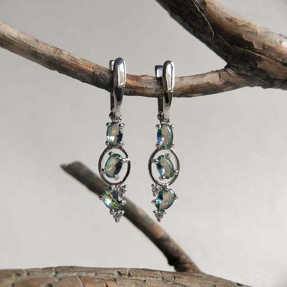 Серебряные серьги с мистик топазом 2.11ct