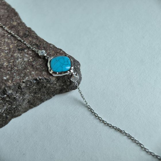 Серебряный браслет с бирюзой, фианитами