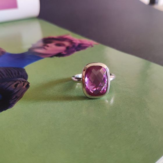 Серебряное кольцо с александритом