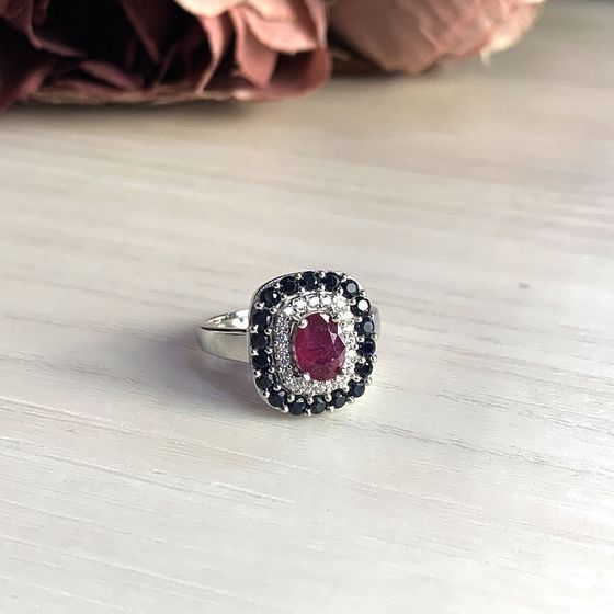 Серебряное кольцо с рубином 2.313ct, сапфиром