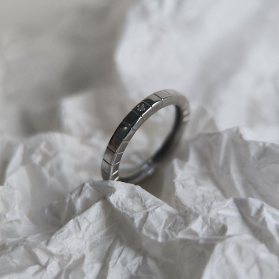 Серебряное кольцо с фианитами