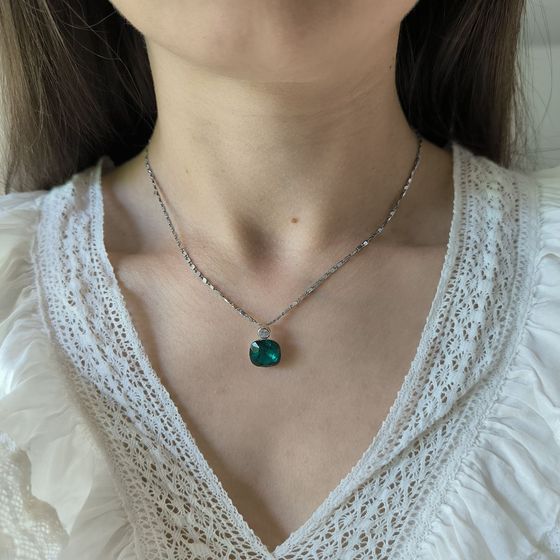 Серебряная подвеска с фианитами