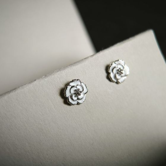 Серебряные серьги с емаллю Серебряные серьги с емаллю