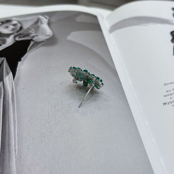 Серебряная брошка с агатом 5.715ct