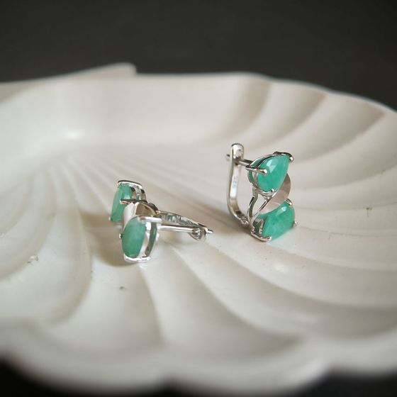 Серебряные серьги с изумрудом 4.058ct