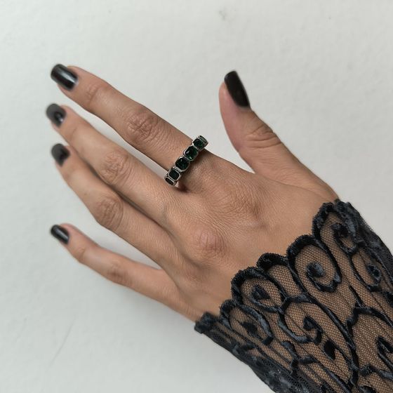 Серебряное кольцо с фианитами