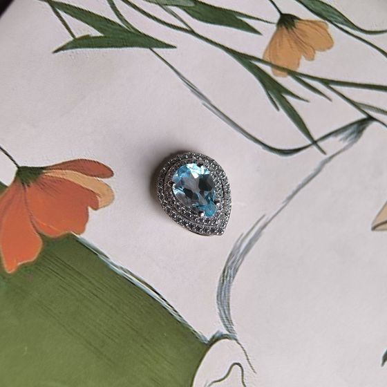 Серебряная подвеска с топазом 2.955ct
