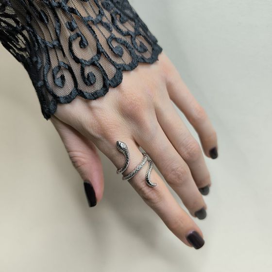 Серебряное кольцо без камней