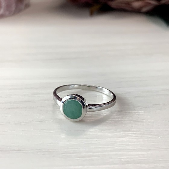 Серебряное кольцо с изумрудом 0.794ct