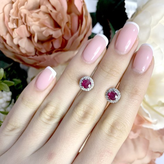 Серебряные серьги с рубином 1.467ct