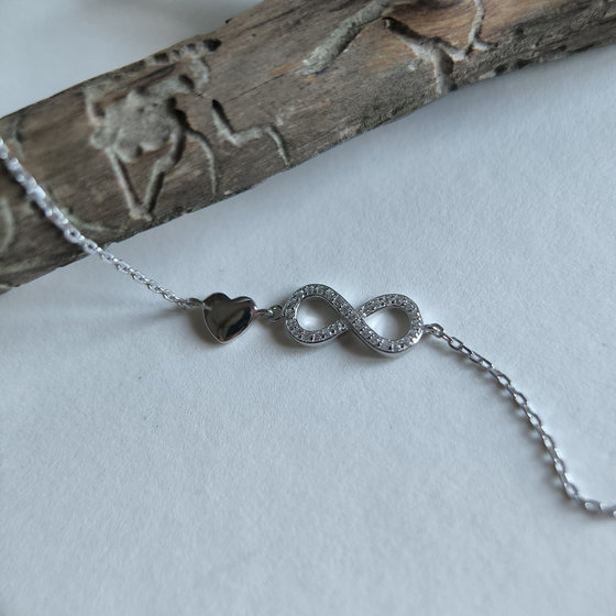 Серебряный браслет с фианитами